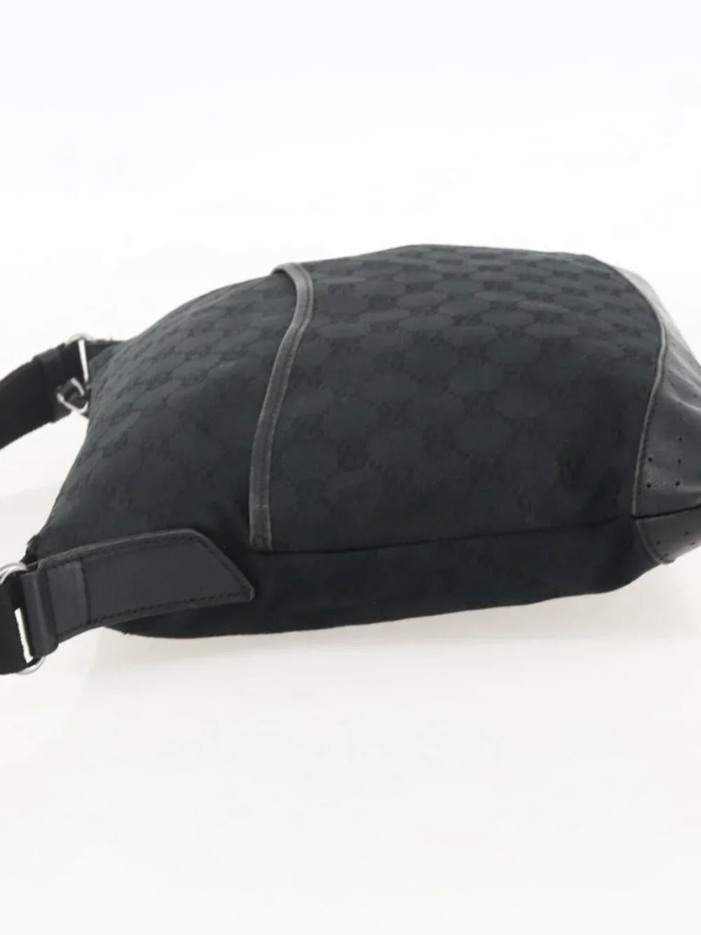 GUCCI GG Canvas Shoulder Bag Black Silver 145357 Auth 175338